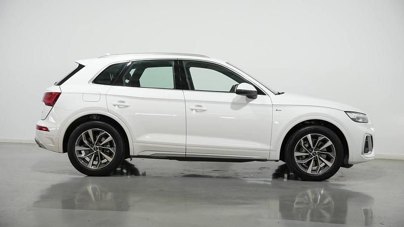 Usado Audi Q5 S-Line 163 CV (119 kW) 2022 Blanco ibis SUV
