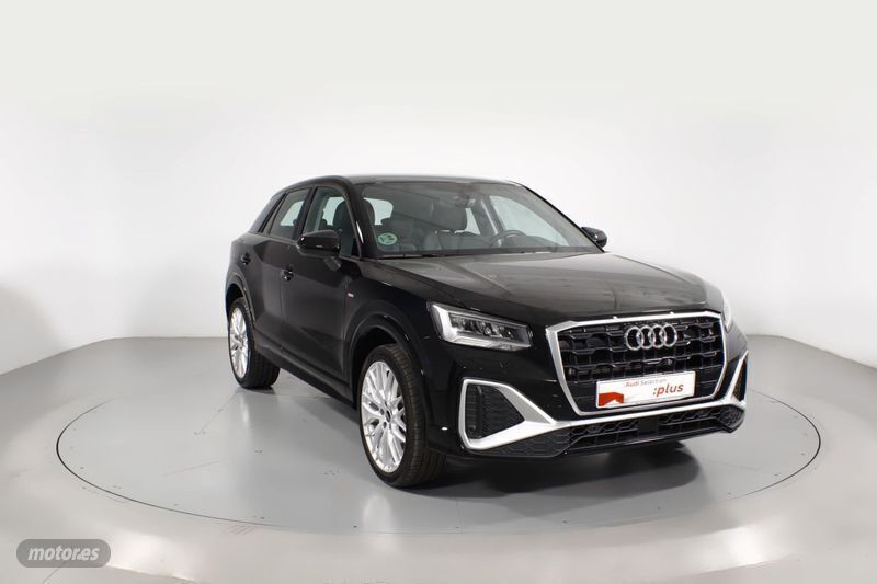 Negro Usado 2022 Audi Q2 S-Line SUV | 29.900 € (Un poco caro) - Imagen 1/4