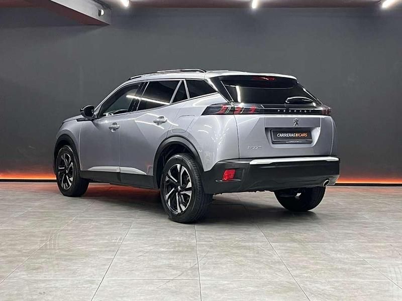 Usado Peugeot 2008 Allure 131 CV (96 kW) 2023 Gris SUV