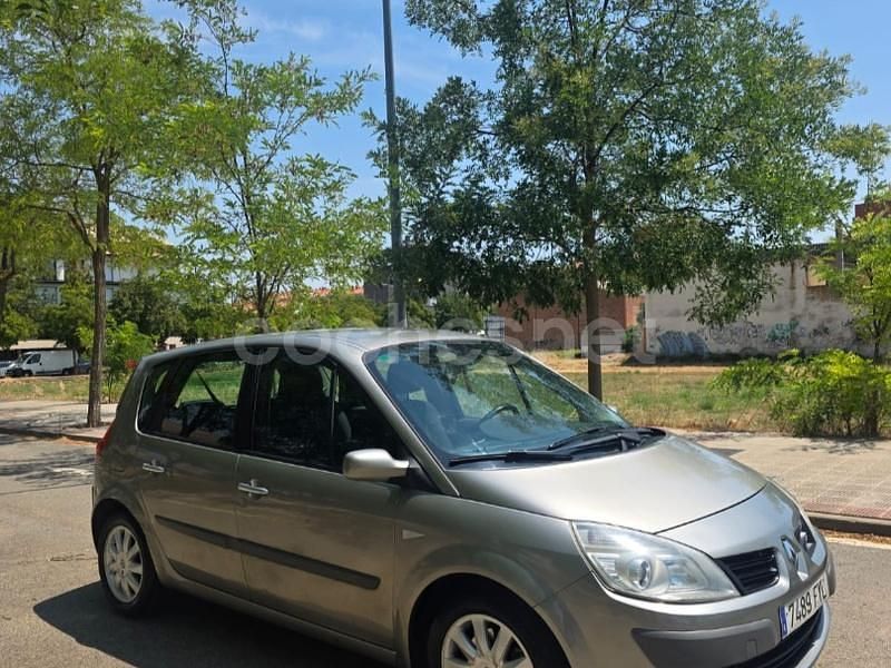 Beige Usado 2007 Renault Scénic II Monovolumen | 900 € (Super precio) - Imagen 1/4