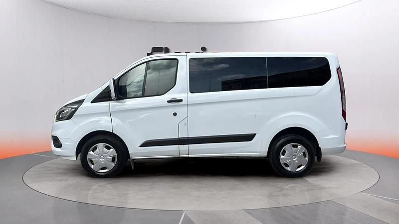 Usado Ford Transit Custom Trend 131 CV (96 kW) 2023 Blanco Familiar