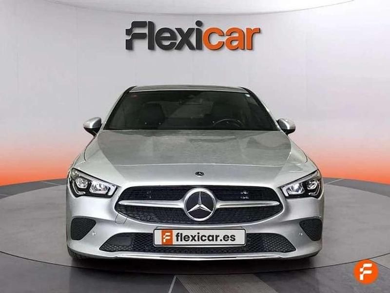 Gris Usado 2021 Mercedes CLA200 Berlina | 26.990 € (Buen precio) - Imagen 1/4