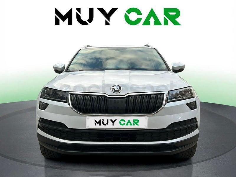 Usado Skoda Karoq Ambition 116 CV (85 kW) 2020 Blanco SUV