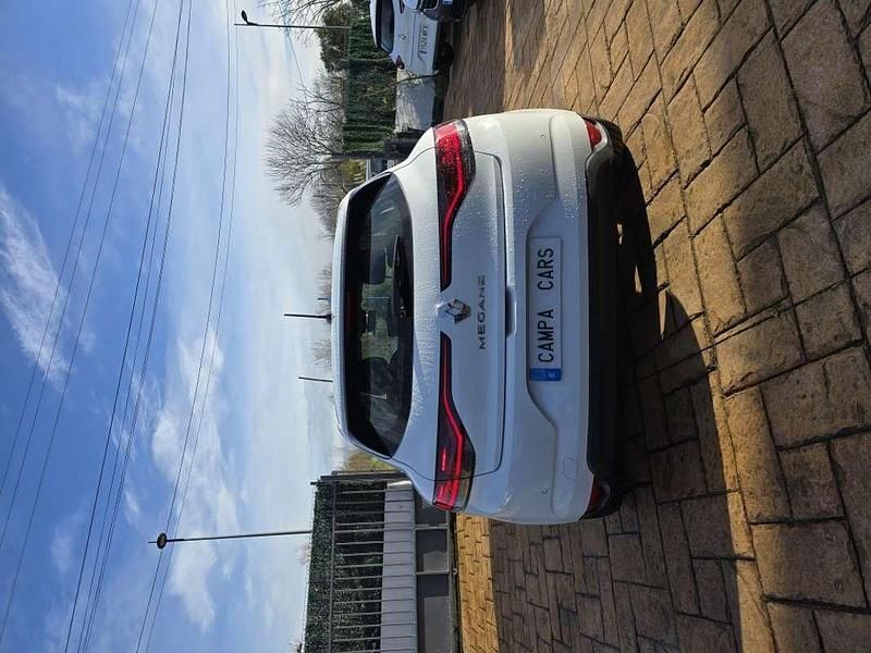 Usado Renault Mégane IV Equilibre 116 CV (85 kW) 2023 Blanco Utilitario