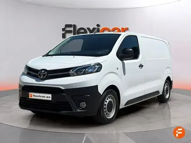 Usado Toyota Proace 102 CV (75 kW) 2024 Blanco Monovolumen