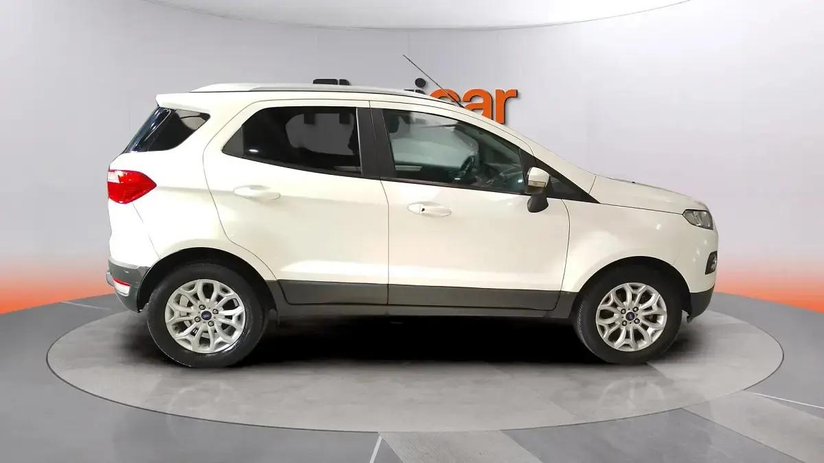 Usado Ford Ecosport Trend 100 CV (73 kW) 2018 Blanco SUV