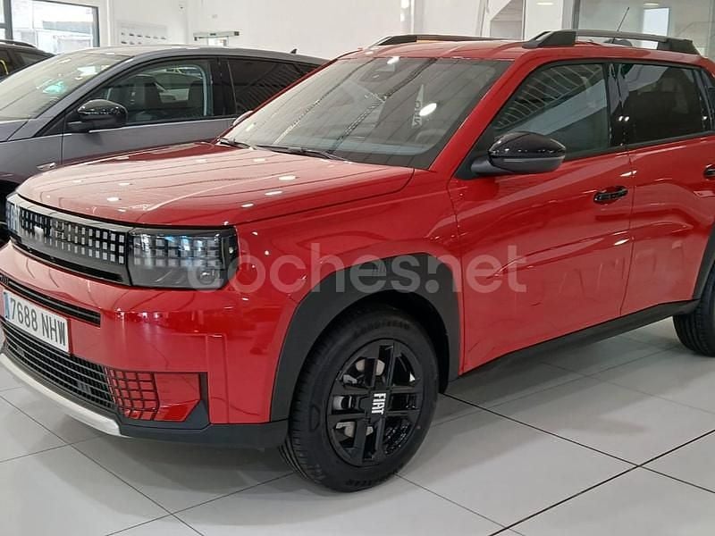 Nuevo Fiat Grande Panda Icon 110 CV (80 kW) 2025 Rojo Utilitario
