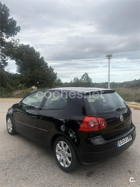 Usado VW Golf IV Sportline 140 CV (102 kW) 2004 Negro Berlina