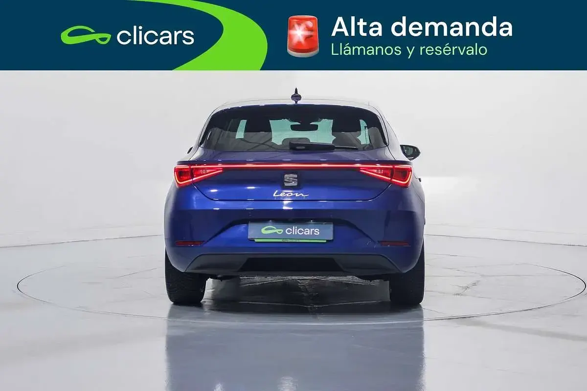 Usado Seat Leon XCELLENCE 150 CV (110 kW) 2021 Azul Utilitario