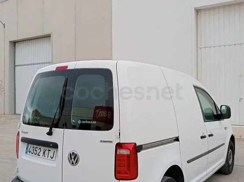 Usado VW Caddy Edition 131 CV (96 kW) 2019 Blanco Monovolumen