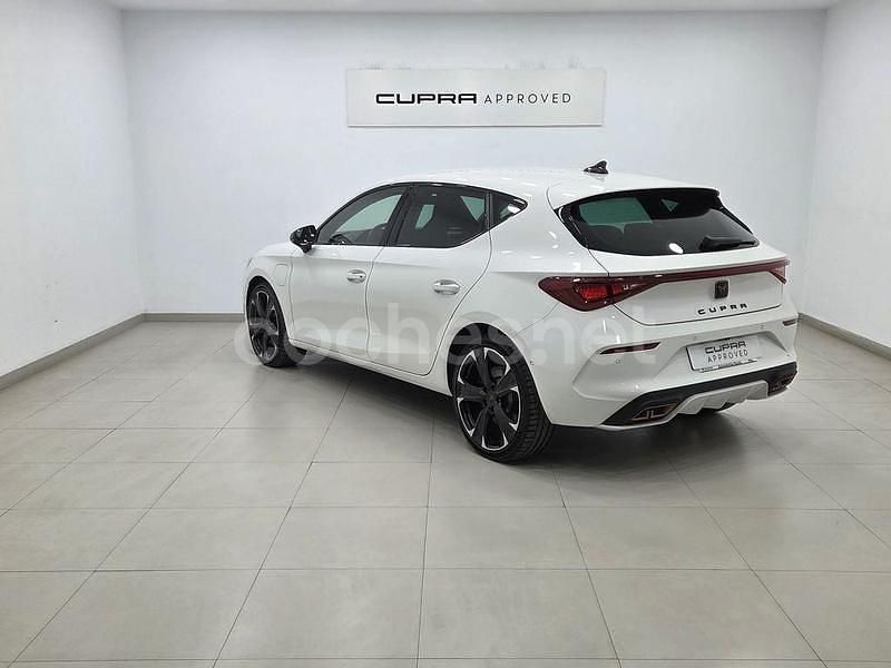 Usado Cupra Leon 245 CV (180 kW) 2021 Blanco Berlina