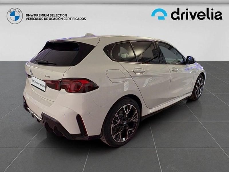 Usado BMW 120 Comfort Edition 170 HP (125 kW) 2024 Branco Citadino