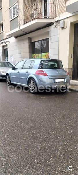 Usado Renault Mégane II GT 150 CV (110 kW) 2007 Azul Berlina