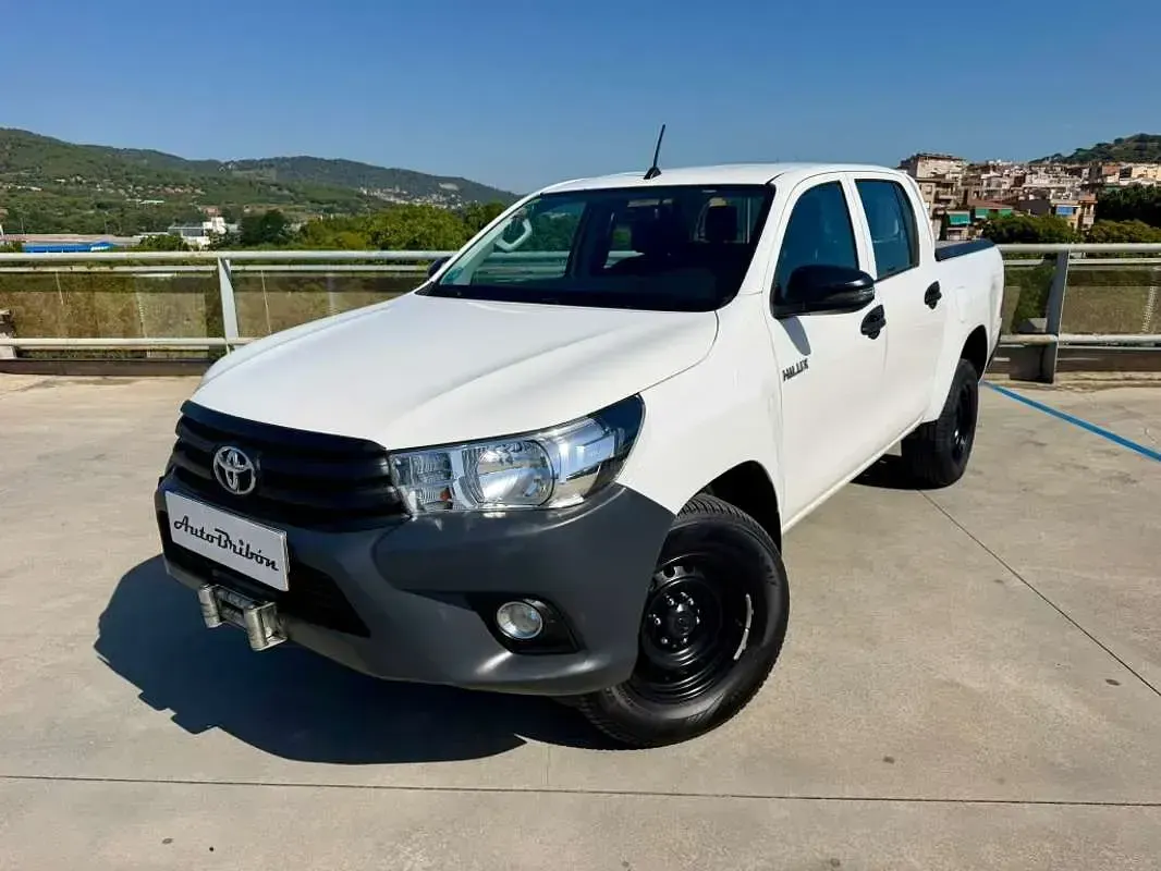Usado Toyota HiLux 150 CV (110 kW) 2019 Blanco Pickup/Camioneta