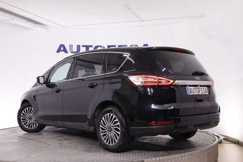 Usado Ford S-MAX Titanium 150 CV (110 kW) 2019 Negro Monovolumen