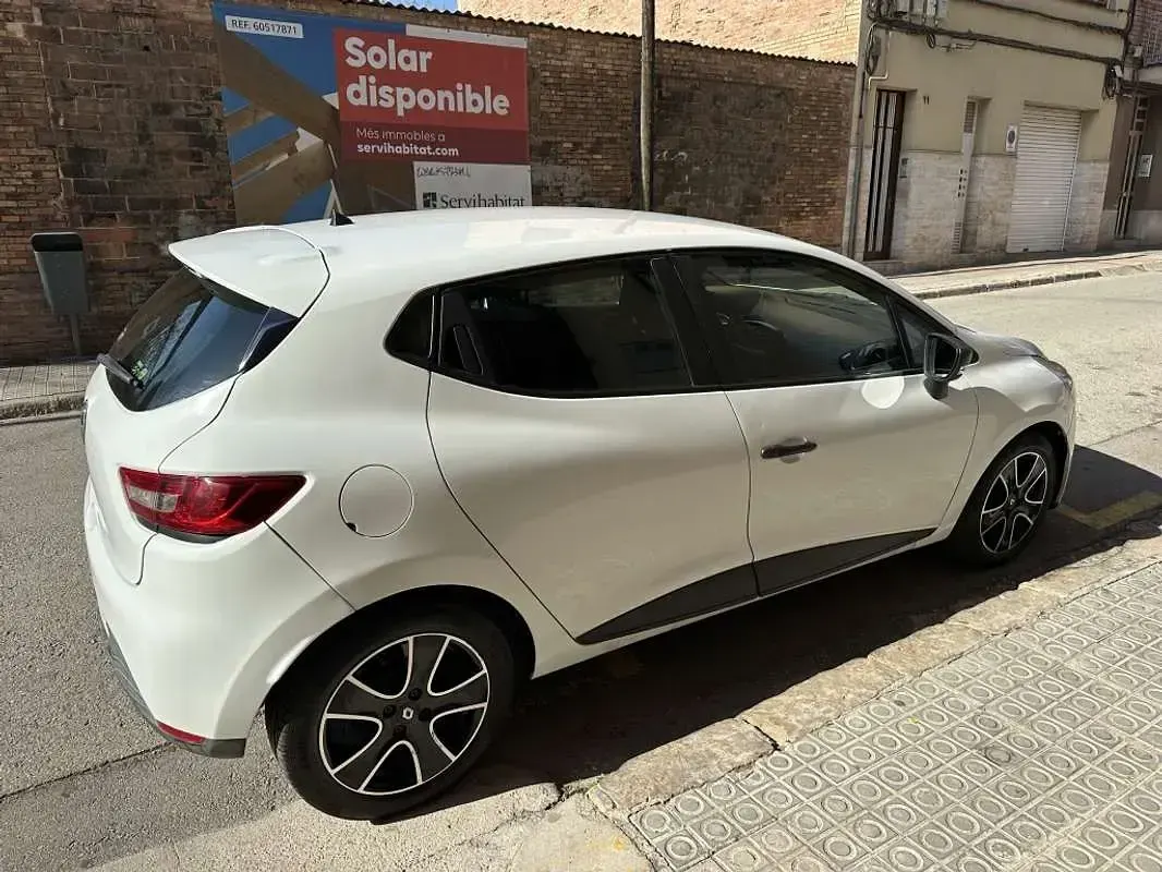 Usado Renault Clio Business 90 CV (66 kW) 2017 Blanco Utilitario