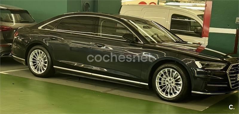 Usado Audi A8L 340 CV (250 kW) 2019 Azul Berlina