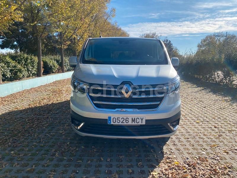Gris / plata Usado 2022 Renault Trafic Equilibre Van | 29.490 € (Buen precio) - Imagen 1/4