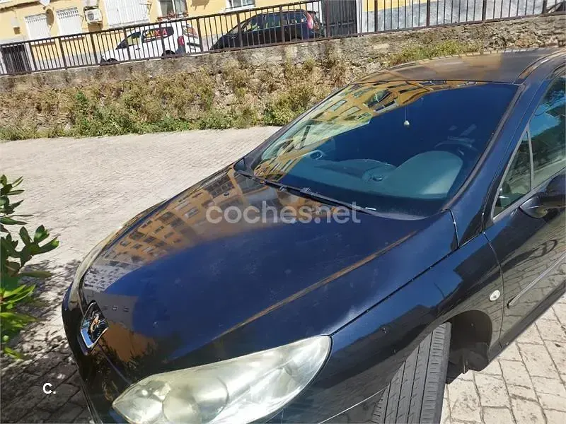Usado Peugeot 407 Sport 136 CV (100 kW) 2007 Negro Berlina