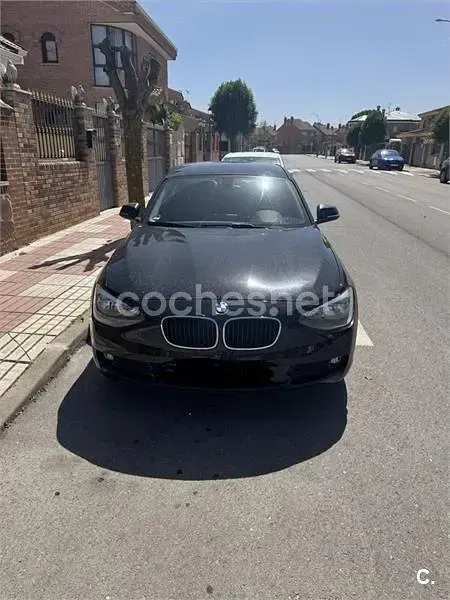 Usado BMW 114 102 CV (75 kW) 2014 Negro Utilitario