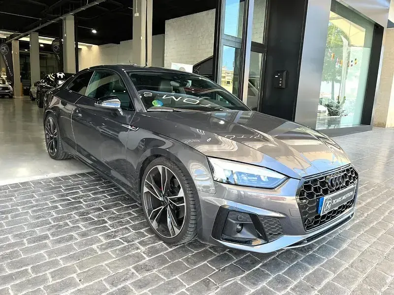 Usado Audi A5 S-Line 163 CV (119 kW) 2023 Gris / plata Coupe