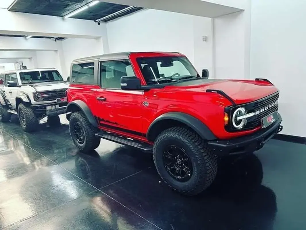 Usado Ford Bronco Wildtrack 310 CV (228 kW) 2023 Rojo SUV