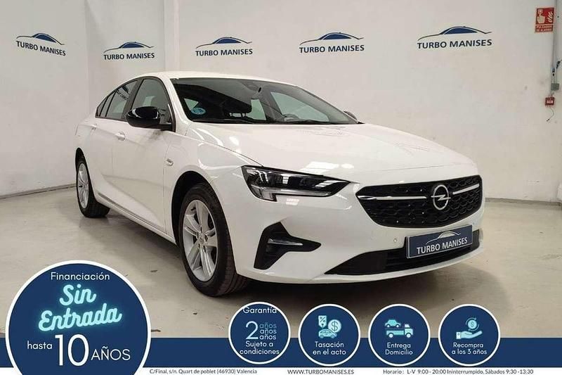 Blanco Usado 2021 Opel Insignia Edition Familiar | 14.990 € (Precio justo) - Imagen 1/4
