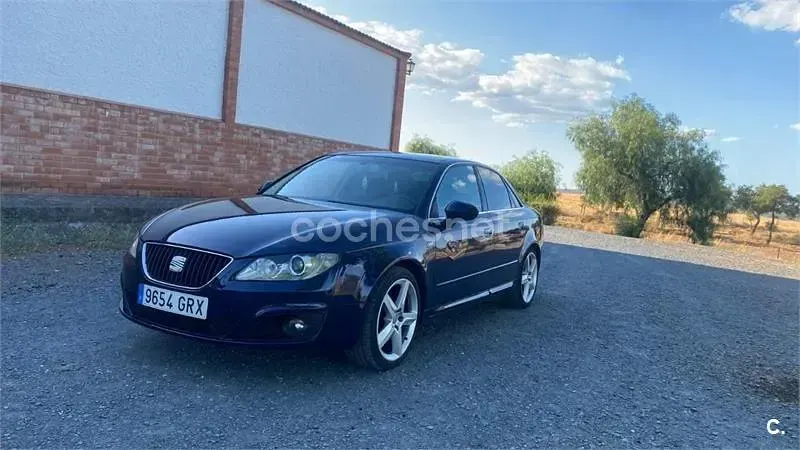 Usado Seat Exeo Style 200 CV (147 kW) 2009 Azul Berlina