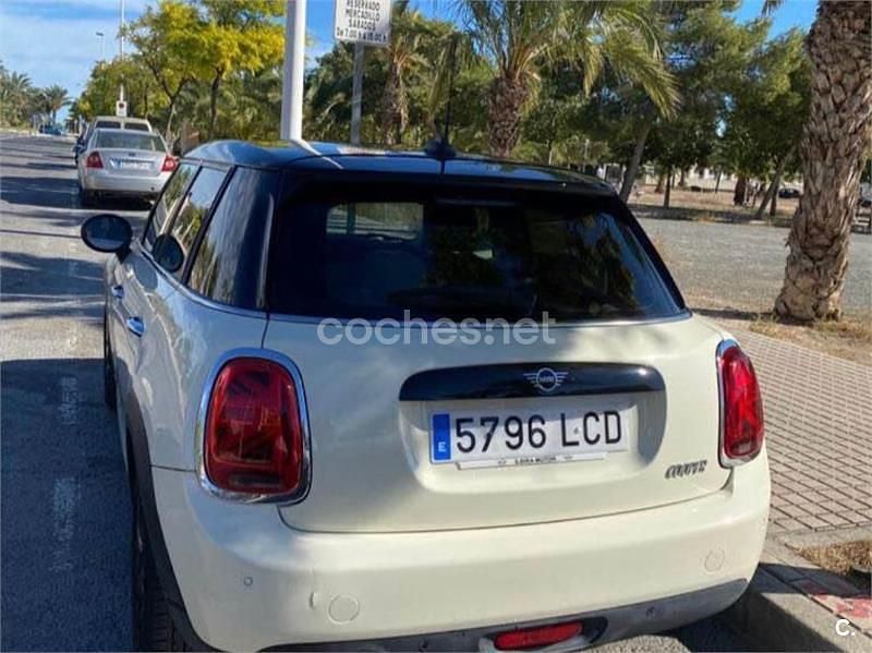 Usado Mini Cooper 136 CV (100 kW) 2019 Blanco Utilitario