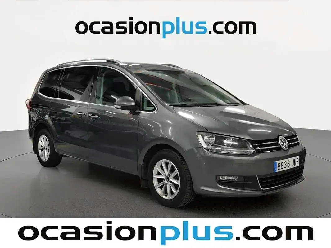 Usado VW Sharan Advance 150 CV (110 kW) 2016 Gris Monovolumen