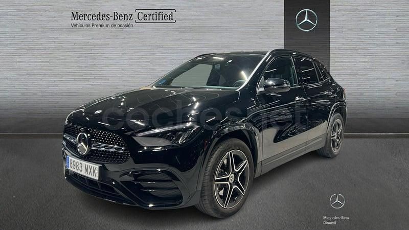 Usado Mercedes GLA250 218 CV (160 kW) 2024 Negro SUV