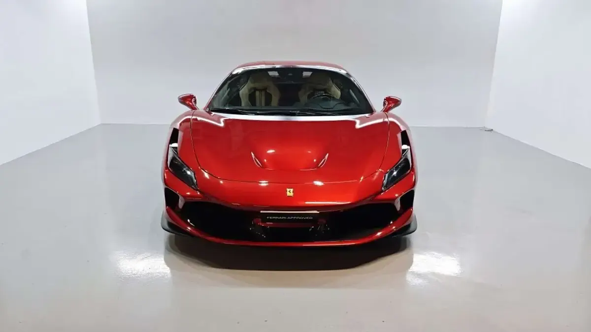 Usado Ferrari F8 721 CV (530 kW) 2021 Burdeos Coupe