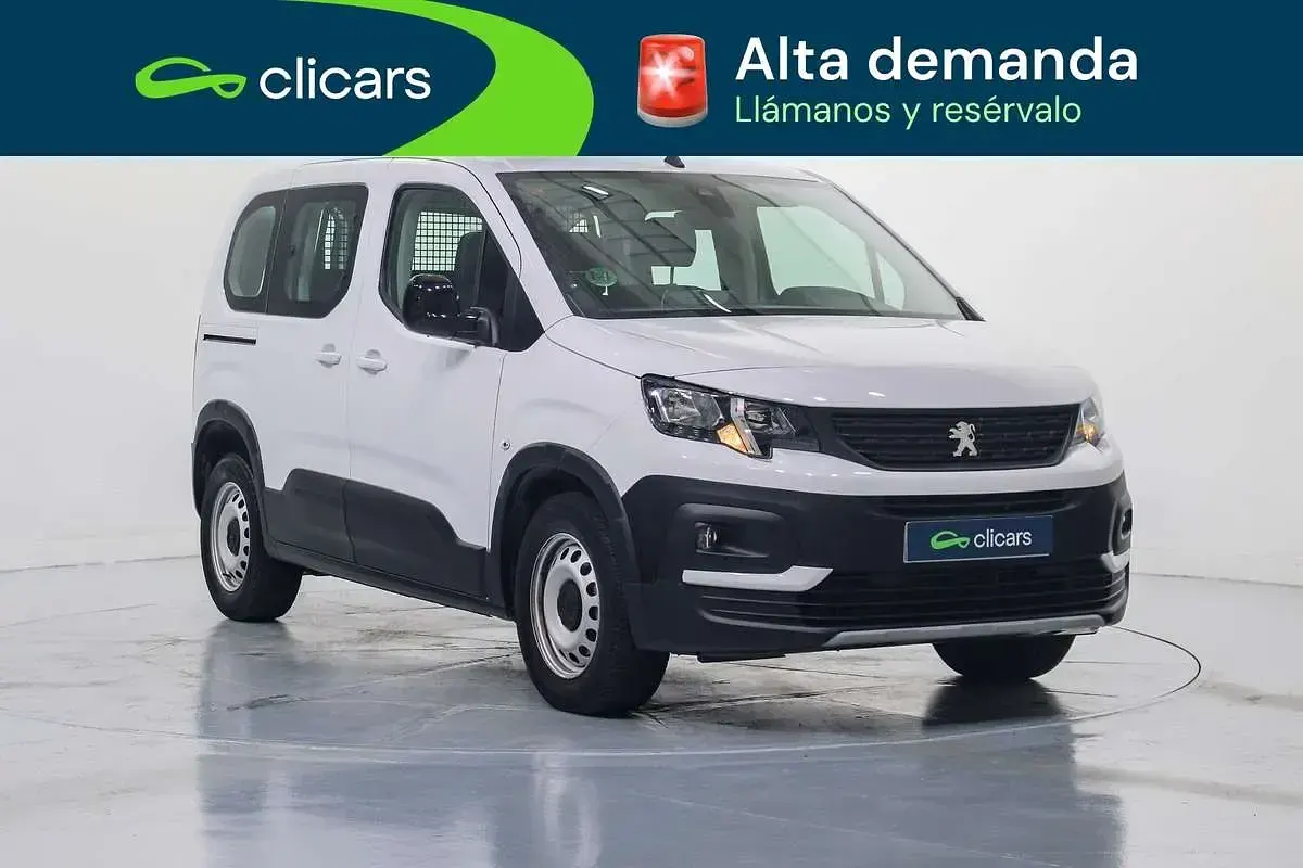 Usado Peugeot Rifter Business-Line 102 CV (75 kW) 2023 Blanco Monovolumen