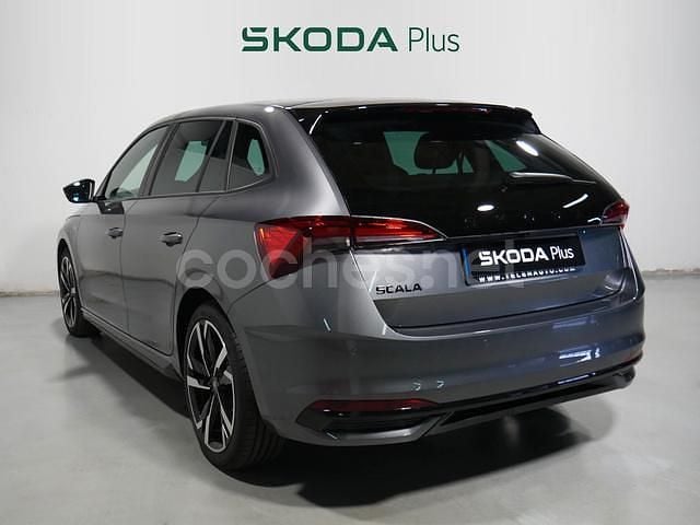 Nuevo Skoda Scala Monte Carlo 150 CV (110 kW) 2025 Gris / plata Utilitario