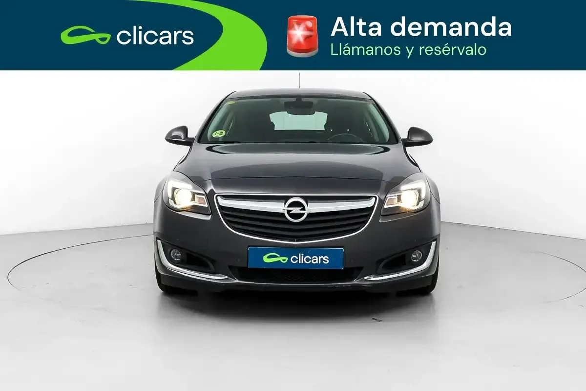Usado Opel Insignia Business 140 CV (102 kW) 2015 Gris Berlina