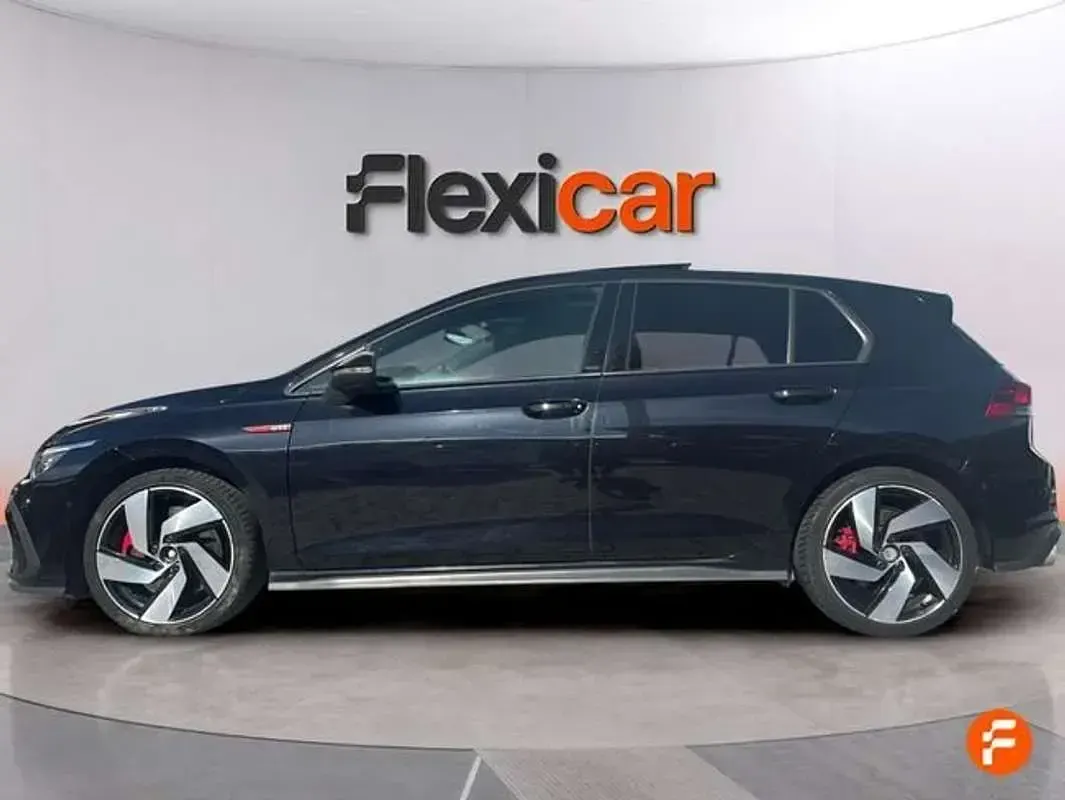 Usado VW Golf VIII GTI 245 CV (180 kW) 2020 Negro Utilitario