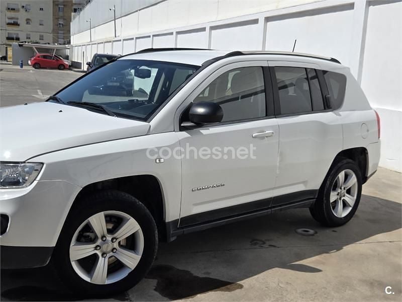 Usado Jeep Compass Limited 136 CV (100 kW) 2012 Blanco SUV