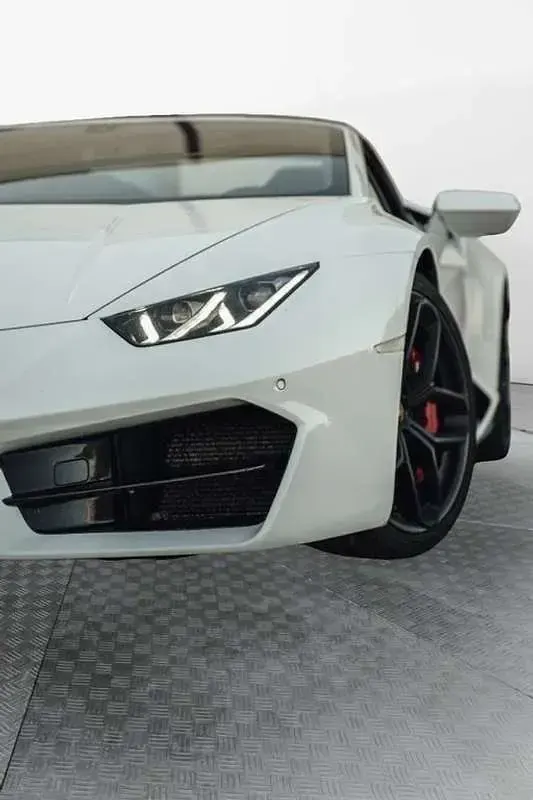 Usado Lamborghini Huracán 639 CV (469 kW) 2017 Blanco Coupe