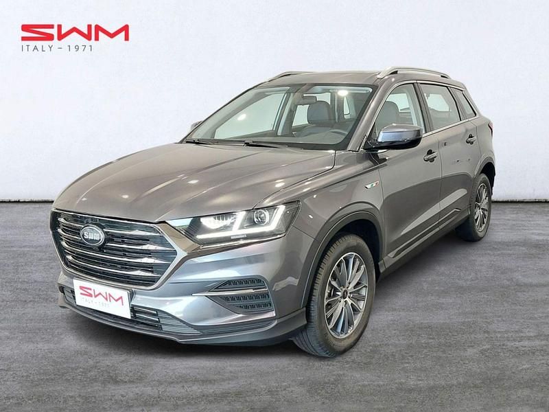 Pintura negra (metalizada) Usado 2025 SWM G01 SUV | 21.990 € (Precio justo) - Imagen 1/4
