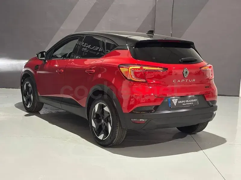 Nuevo Renault Captur Techno 160 CV (117 kW) 2025 Rojo SUV