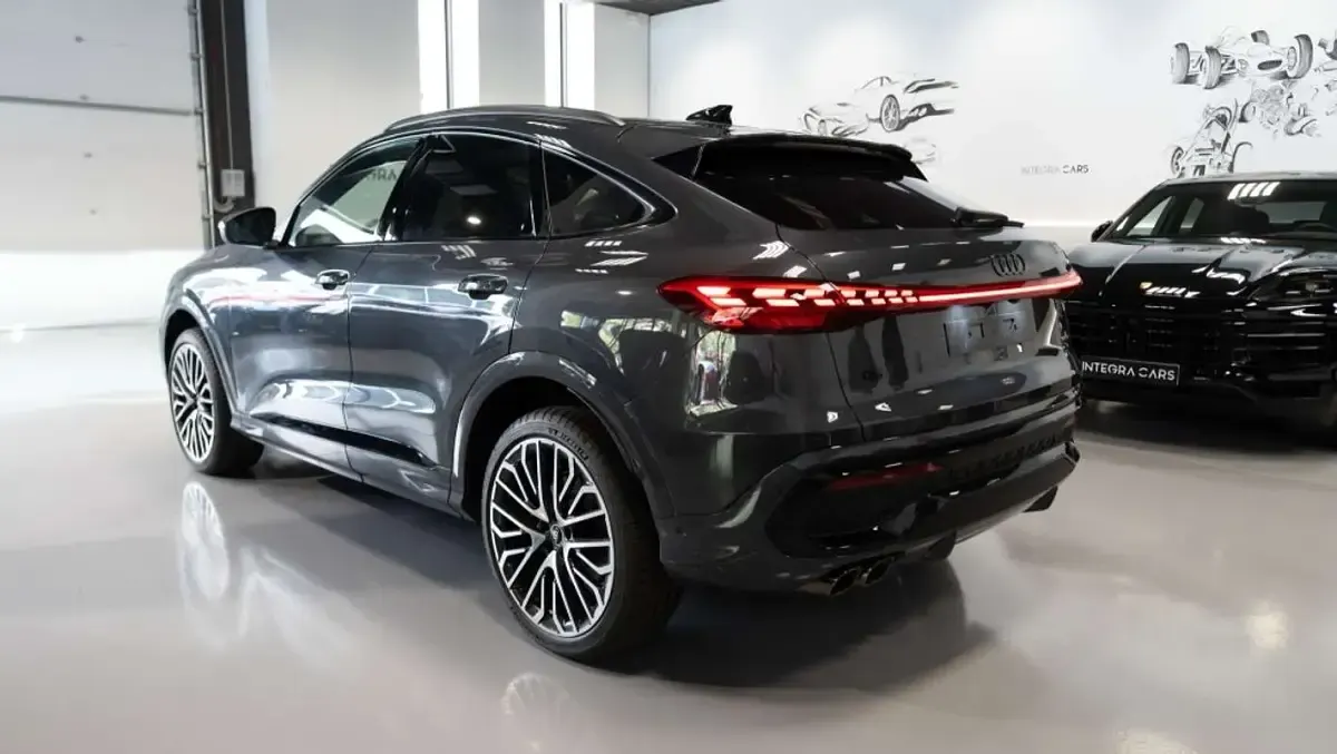 Nuevo Audi Q5 Sportback 204 CV (150 kW) 2026 Gris SUV