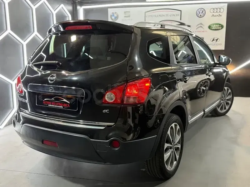 Usado Nissan Qashqai +2 Premium Edition 150 CV (110 kW) 2010 Negro SUV