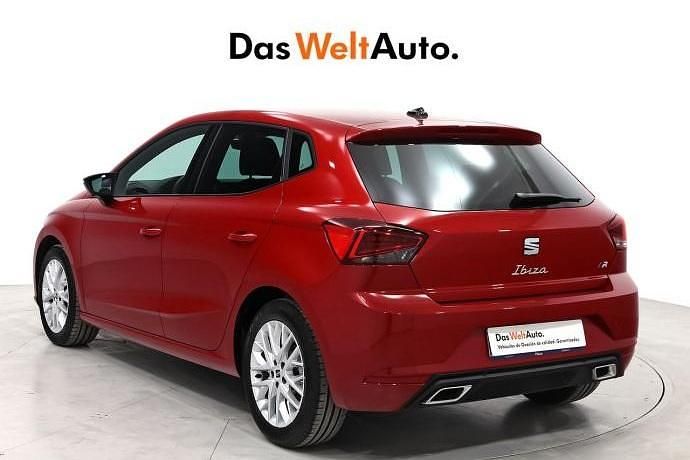 Usado Seat Ibiza FR 115 CV (84 kW) 2024 Utilitario