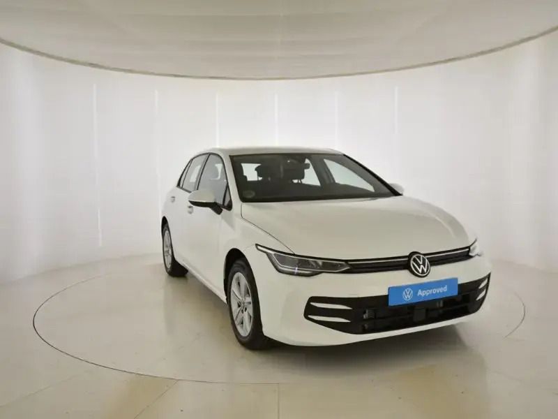 Blanco Usado 2024 VW Golf VIII | 24.990 € (Buen precio) - Imagen 1/4
