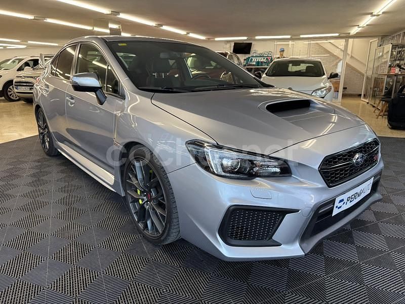 Usado Subaru WRX STI 300 CV (220 kW) 2018 Gris / plata Berlina
