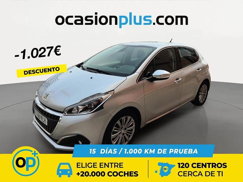 Usado Peugeot 208 Allure 110 CV (80 kW) 2018 Gris Utilitario