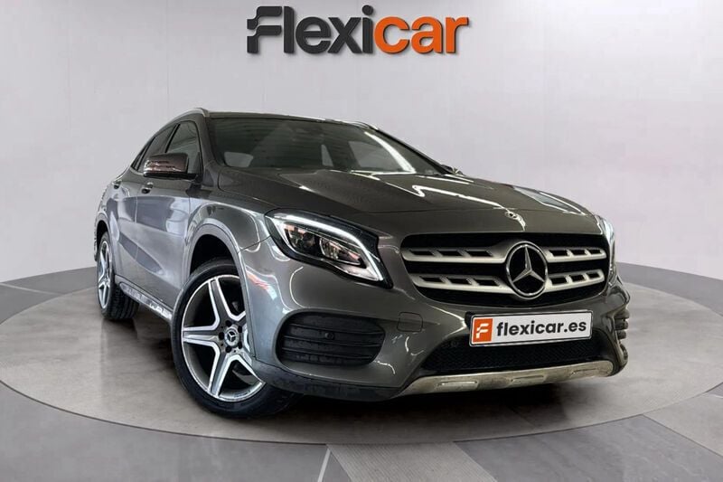 Gris Usado 2019 Mercedes GLA200 SUV | 22.970 € (Buen precio) - Imagen 1/4
