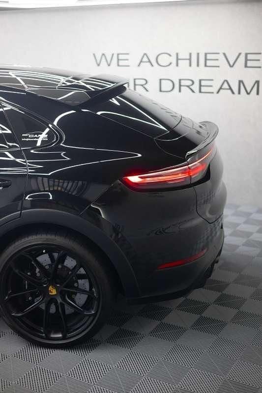 Usado Porsche Cayenne Turbo GT 640 CV (470 kW) 2023 Negro SUV