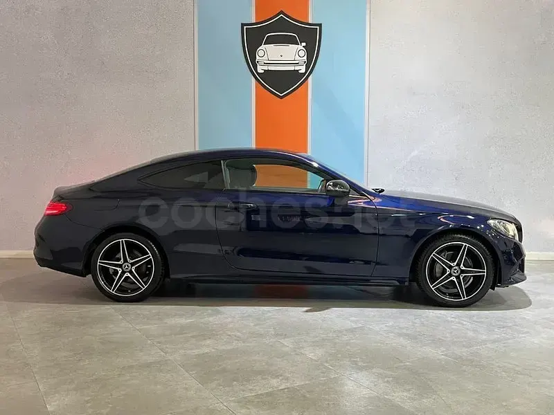 Usado Mercedes 200 184 CV (135 kW) 2017 Azul Coupe