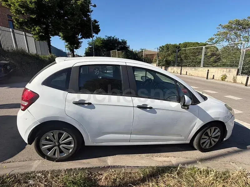 Usado Citroën C3 PureTech 68 CV (50 kW) 2014 Blanco Berlina